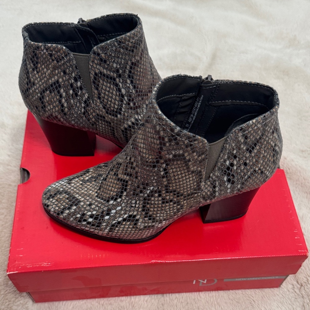 Women's Snake Print Ankle Boots